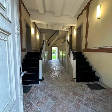 Denkmalsuites Apartment